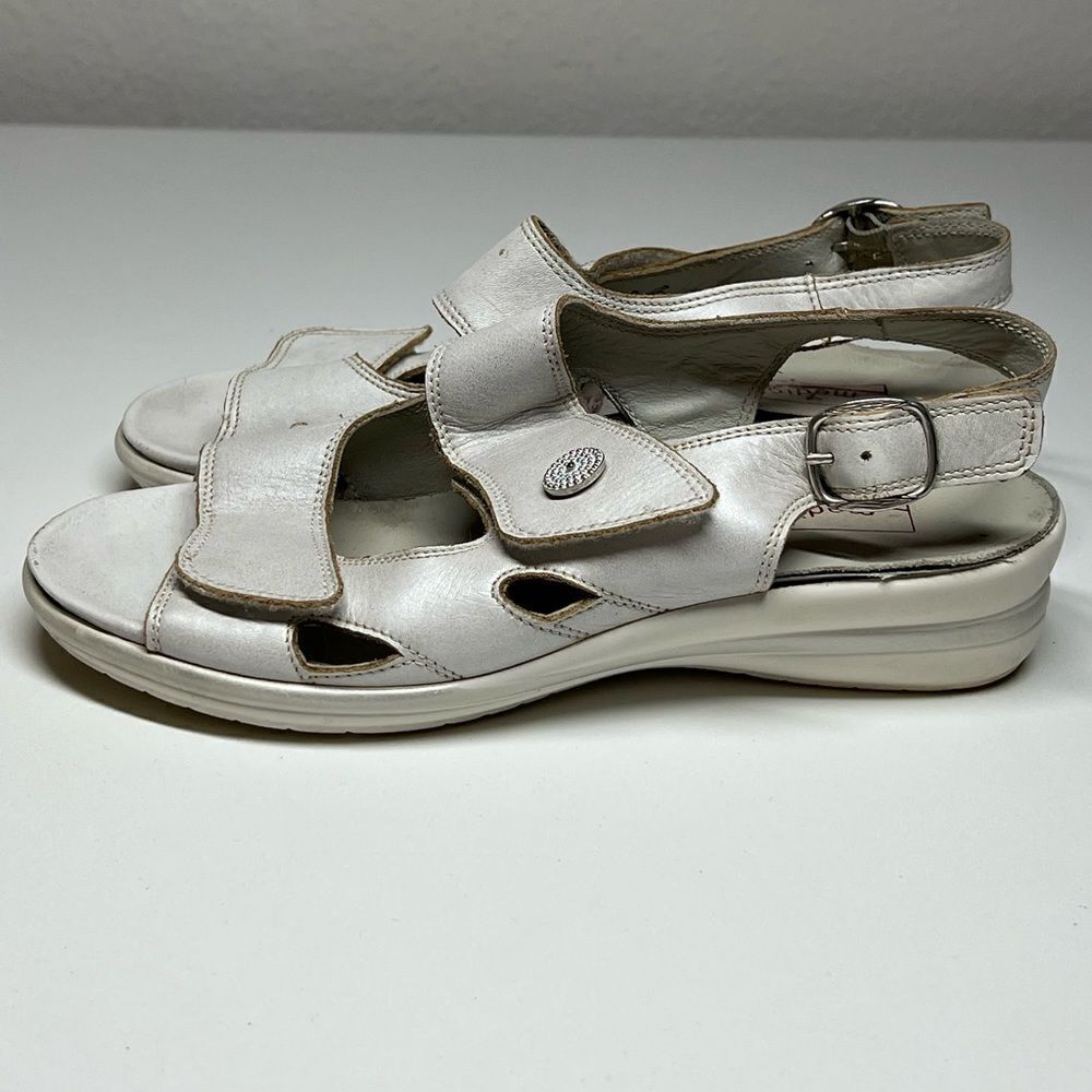 Medicus 24 Hour Comfort Work Leather Shoes White Size 7 US/ 4,5 UK